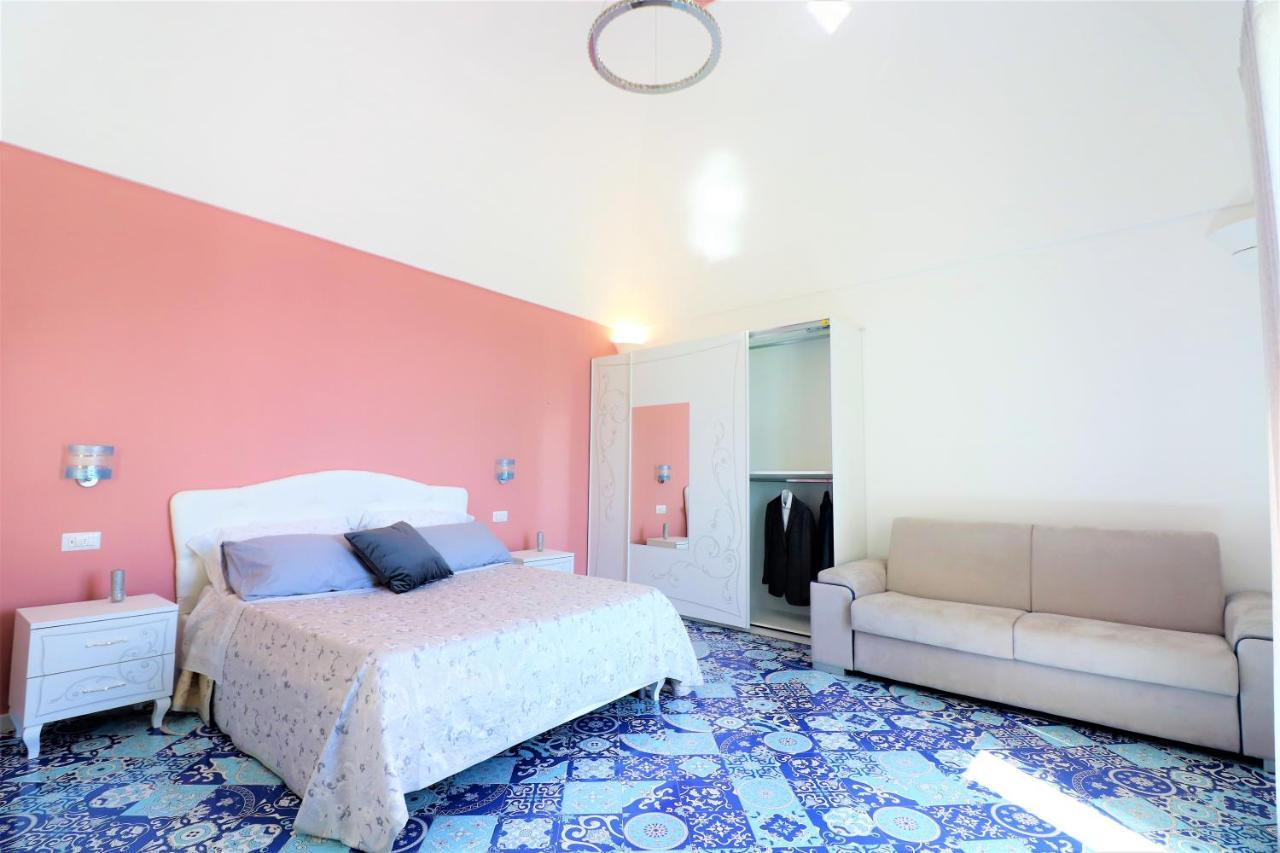 Mary'S Apartments - De Vivo Realty Massa Lubrense Extérieur photo